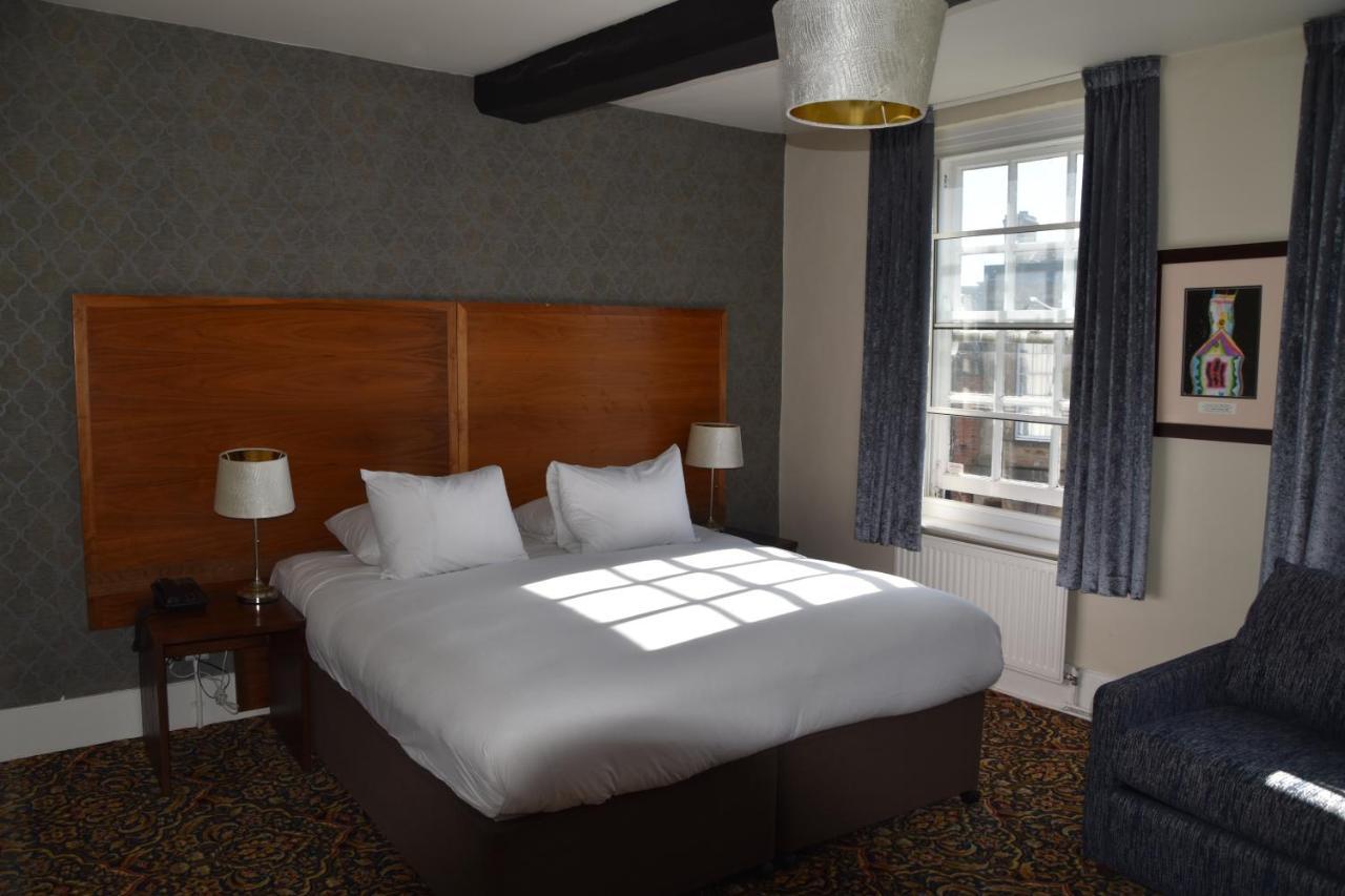 George Hotel Wetherspoon 布由德利 外观 照片
