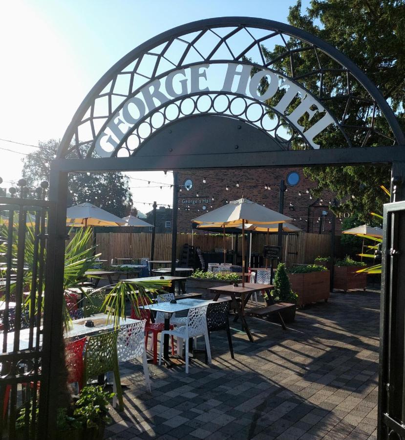 George Hotel Wetherspoon 布由德利 外观 照片